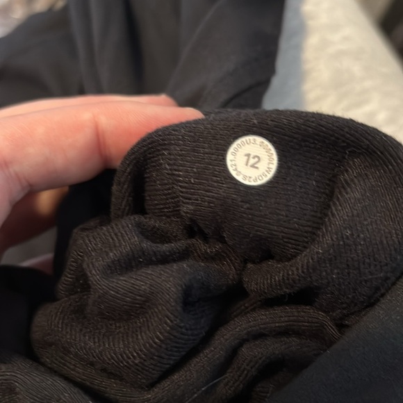 Lululemon Ready To Rulu women’s black jogger sweatpants size 12 - Picture 12 of 12